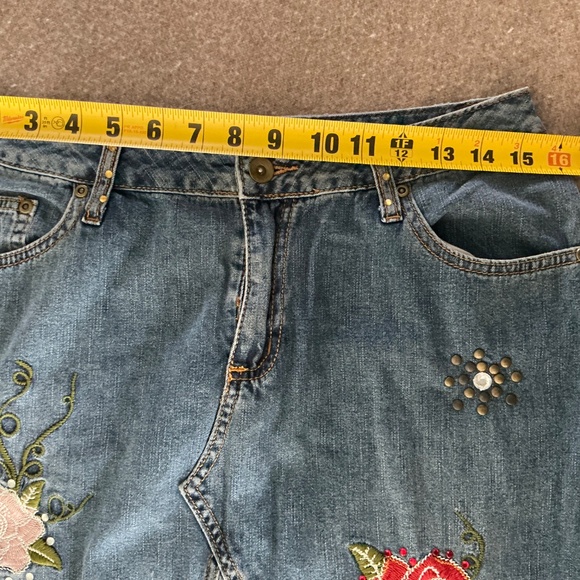 EMBROIDERED BEADED LONG DENIM FLOWING SKIRT - Picture 15 of 16